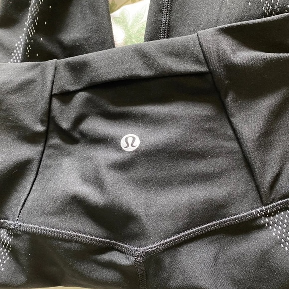 NWT Lulu lemon leggings - Picture 3 of 5